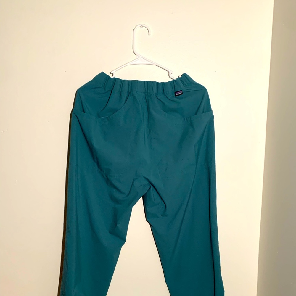 Patagonia Women’s Casual Pants (L)